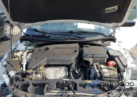 2017 Nissan Altima 2.5/S/Sv/Sl/Sr из США, поврежденный, VIN 1N4AL3AP5HC175143